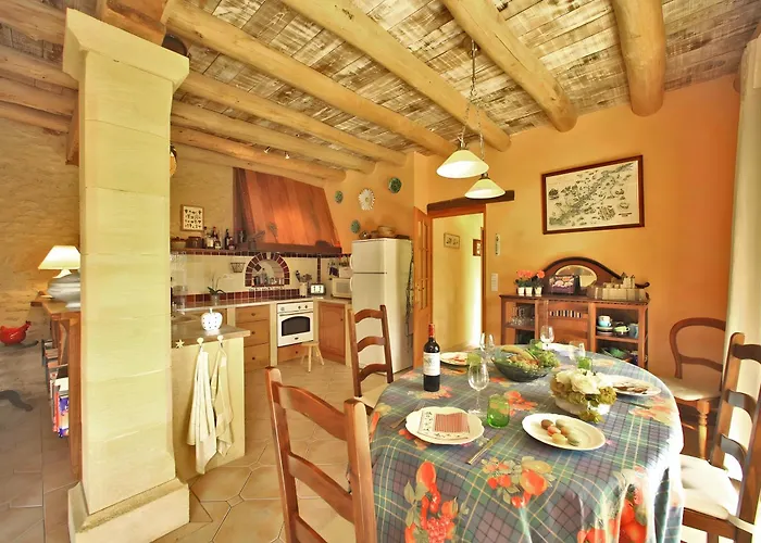 Four De Mon Pere Tatil Evi